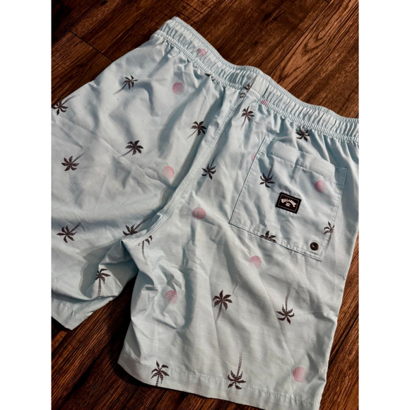 Billabong Sundays Layback 17” Trunks Brand New Sunset Palm Tree Pattern Small - Picture 3 of 5